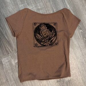 Kimchi Blue-goddess print fitted shirt.